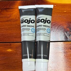 Hand Medic Professional Skin Conditioner - Black and White BD1 2 Pack